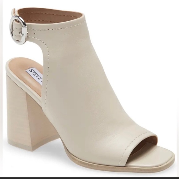 Steve Madden Shoes - Steve Madden Tangible Bone/Cream Upper Leather Block Heel Open Toe Bootie 6.5M